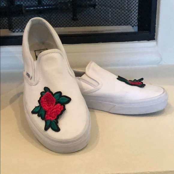 White vans - Picture 3 of 3